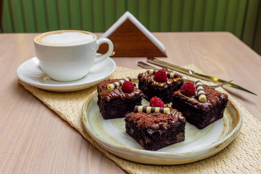 Chocolate brownie dessert